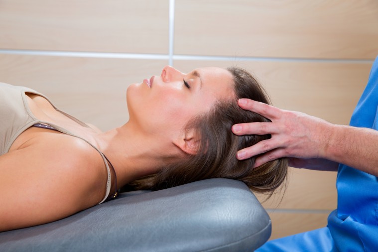 Qué es la osteopatía craneosacral