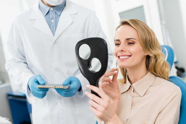 Falta de hueso para implantes dentales, ¿qué es y en qué consiste?