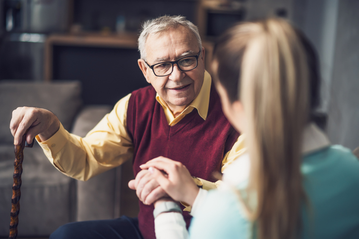 Cuidados del adulto mayor: 7 claves para una vida plena